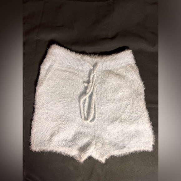 MESHKI Fluffy Knit Lounge Set - Light Blue Crop Top & Shorts (Size XS/S) - Picture 7 of 9